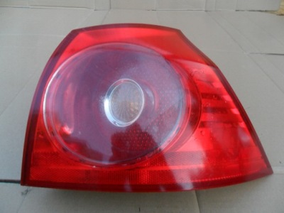 Vw golf v лампа задняя правая фото №1