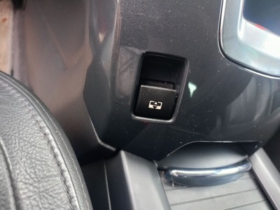 Кнопка шторка люк peugeot 5008 09-16r фото №1