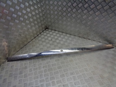 Накладка кришки багажника opel vectra c sedan фото №1