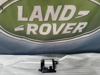 Range rover evoque l551mocowanie радара lr117362 фото №1
