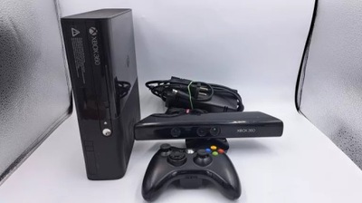 KONSOLA XBOX 360 250GB + KINECT