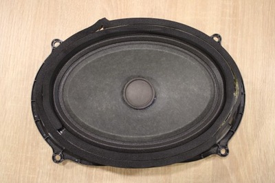 GARSIAKALBIS LENTYNĖLĖS SUBWOOFER MASERATI GHIBLI HARMAN KARDON 13- 