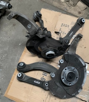 Bmw f01 поворотный кулак перед 3.0d левая правая lift 2015 фото №1