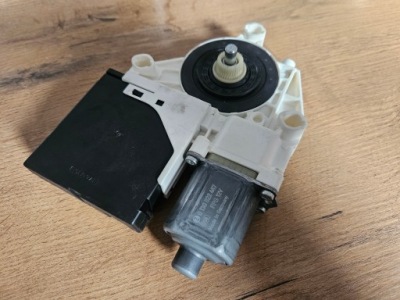 Моторчик скло модуль блок керування 3c0959792c фото №1