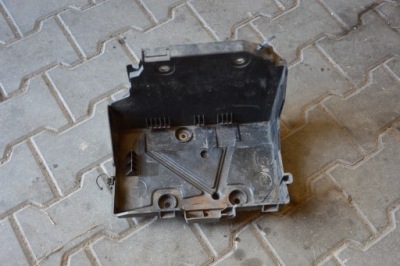 Renault kangoo ii основание аккумулятор 8200870492e фото №1