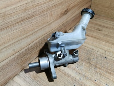 Помпа гальма modus 1.2 16v фото №1