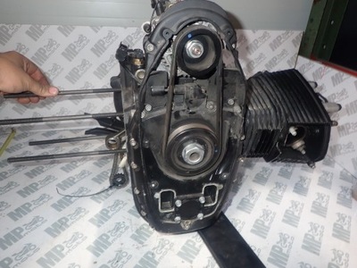 BMW R1200GS MOTOR CULATA DE CILINDROS UNIDAD 7673573 7668242  