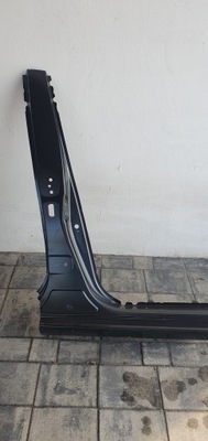 Toyota corolla e-21 hb обшивка стійка поріг правого фото №1