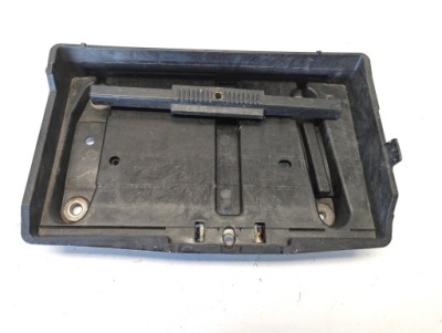 Основа акумулятор mercedes x253 w253 glc a2056200018 фото №1