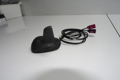 MERCEDES W204 CLASE C ANTENA DE TECHO 2048207675  