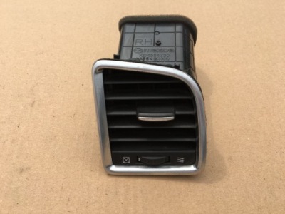 Воздуховод решётка панели правый mazda 6 gj хороший oryg фото №1