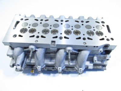 Головка volvo v50 s40 2.0 d фото №1