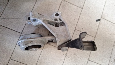 Кронштейн подушка коробки renault scenic iv / megane iv 112383734r фото №1