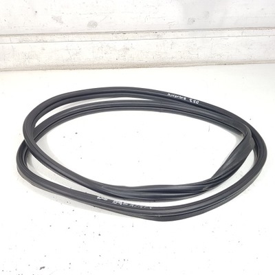 Прокладка кришки багажника citroen ds3 фото №1