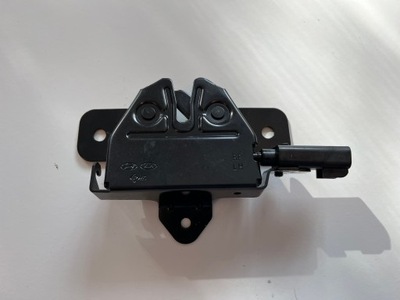 Kia carens 4- замок капот фото №1