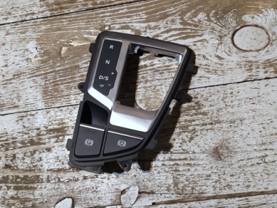 Ручка накладка переключения передач 4m1713111e audi q7 фото №1