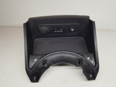 Бардачок розетка usb aux kia sportage iii 3 84631-3w900 фото №1