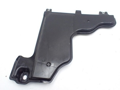 PLACA PROTECCIÓN BASTIDOR DERECHA PARTE TRASERA VW POLO 2G VI 19R  