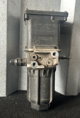 Насос adblue ad blue mercedes actros mp5 a0001407678 фото №1