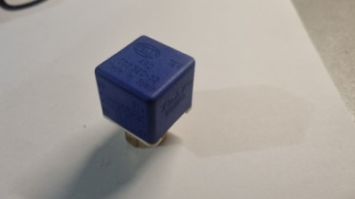 Реле volvo 850 9130270 фото №1