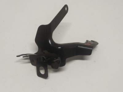 Кронштейн кронштейн насоса abs mazda cx3 14-20 фото №1