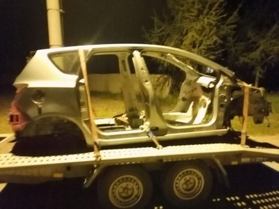 Четверть / половина правая lub левая opel meriva b фото №1