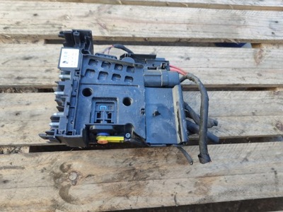 Клемма пиротехническая mercedes w204 a2045403550 фото №1