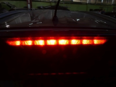 Світло стоп-сигнал kia sportage iv 15-21 фото №1