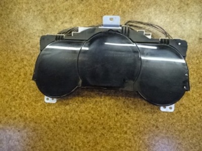 Toyota hilux 07r # счетчик приборная панель механический фото №1