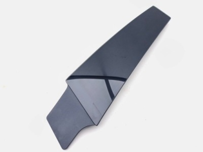 Tesla model s 2015 молдинг стійка b 14941 фото №1