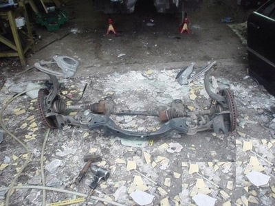 Vw phaeton 5.0 tdi привідний вал передня ліва фото №1