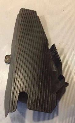 Mercedes-benz w123 1982 обшивка стойка a левая нижние фото №1