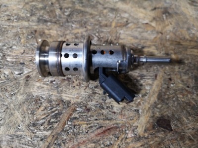 Citroen peugeot 1.5 hdi інжектор adblue 9813930180 фото №1
