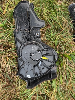 Бак adblue skoda octavia iii tdi 5q1131969e фото №1