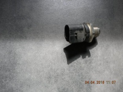 Mercedes датчик топлива 0061537828 фото №1