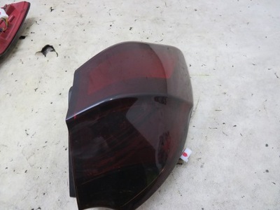 Лампа права задня задня hb kia ceed ii 92402-a20 фото №1