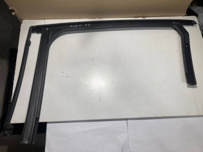 Прокладка стекло дверь правая задняя clio v 5 hb фото №1