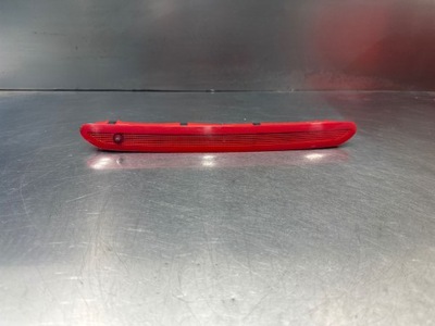 Volkswagen touran ii 2011 третий свет стоп фото №1