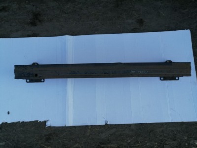 Балка бампера перед передня peugeot 207 фото №1