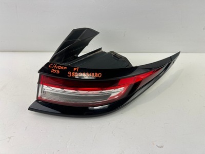Лампа права задня citroen ds3 crossback 9820831280 фото №1