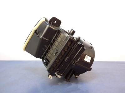 Mazda cx-3 повітродувка вентилятор обдув hb111kr22 фото №1