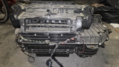 Actros mp4 arocs обігрівач корпус обігрівача 9608302260 фото №1