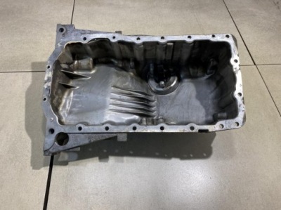 Поддон масляная audi a4 b6 1.9 tdi 06b103603aq фото №1