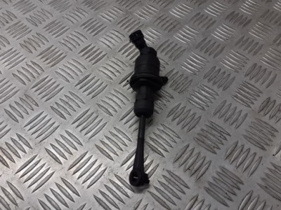 Помпа зчеплення megane ii 1.5 dci 8200151784c фото №1