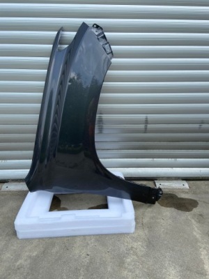 Toyota land cruiser 150 j150 крыло передний правый перед фото №1