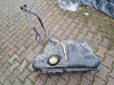 Бак bak топлива труба заливная горловина крышка partner berlingo iii 1.6 ehdi фото №1