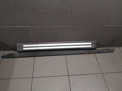 Молдинг порог правая audi a4 b6 cabrio 8h0853492 фото №1