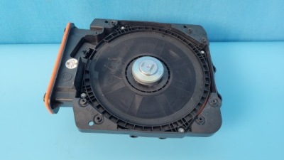 Bmw x1 u11 23r динамик низкочастотный левый 9442223 фото №1