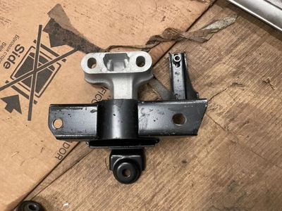 Mg zs 2023 подушка двигателя фото №1