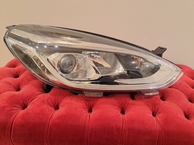 Ford fiesta mk8 лампа правая перед led фото №1
